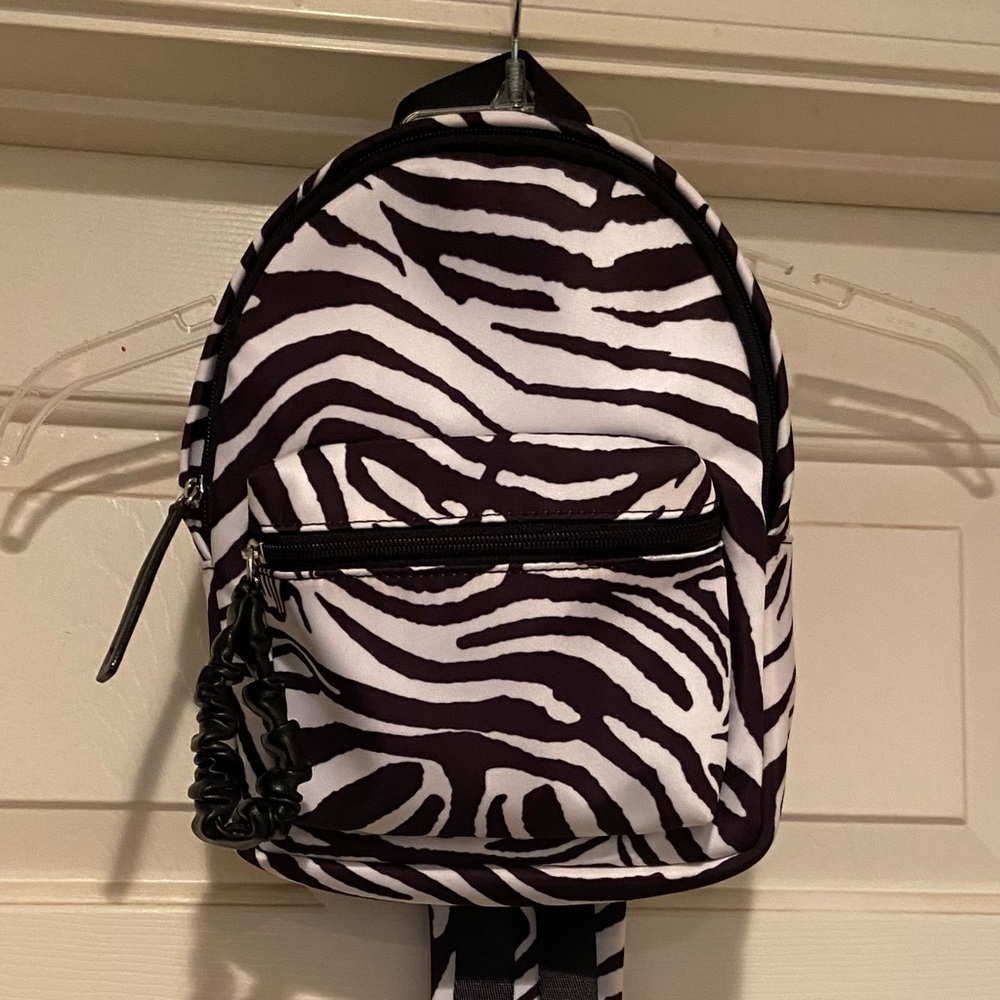 NWT Circus by Sam Edelman Womens Dani Mini Backpack One Size Color:Zebra.